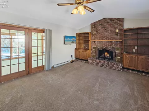 827 W Maple St, Clyde, OH 43410 photo 12