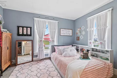 Bedroom - 316 Maplewood St, Willard, OH 44890 photo 3 of 8