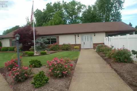 1002 Brittany Dr, Huron, OH 44839 photo 13