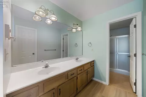 1002 Brittany Dr, Huron, OH 44839 photo 30