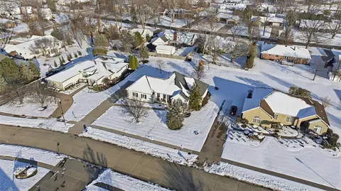 View/Area - 5519 Manhattan Dr, Lorain, OH 44053 photo 3 of 6