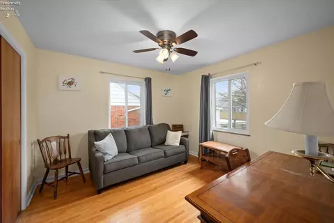 2849 Castleton, Toledo, OH 43613 photo 14