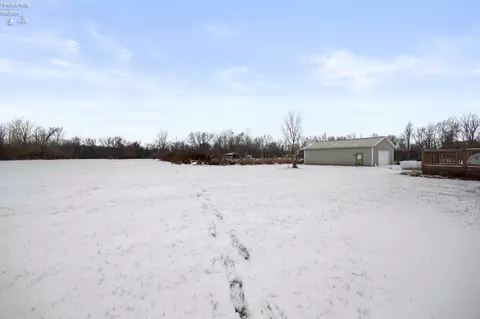 Exterior - 1201 Monroe Rd, Wakeman, OH 44889 photo 5 of 7
