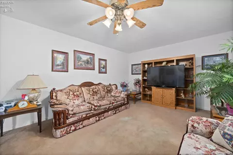 Living - 1201 Monroe Rd, Wakeman, OH 44889 photo 3 of 6