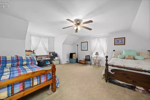 Bedroom - 1201 Monroe Rd, Wakeman, OH 44889 photo 8 of 10