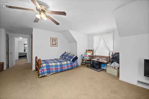 Bedroom - 1201 Monroe Rd, Wakeman, OH 44889 photo 9 of 10