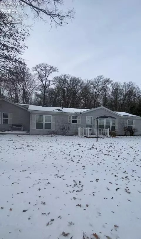 7604 Township Road 79, Bellevue, OH 44811
