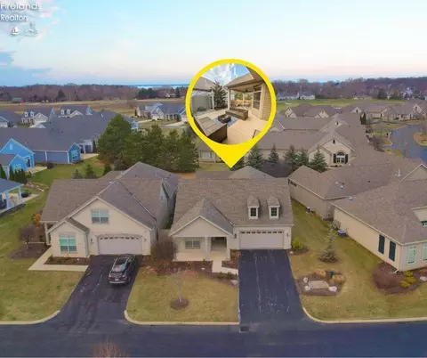 2696 Chateau Dr #38 C, Port Clinton, OH 43452