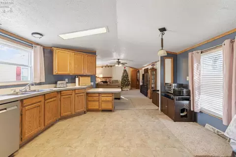 932 Skye Dr, Findlay, OH 45840 photo 13