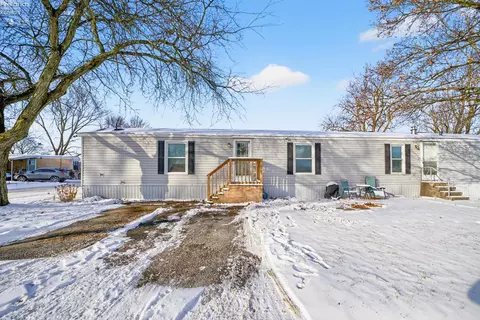 932 Skye Dr, Findlay, OH 45840 photo 2