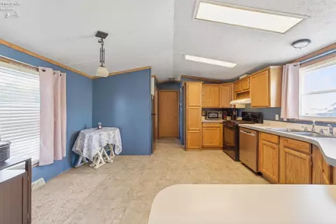 932 Skye Dr, Findlay, OH 45840 photo 14