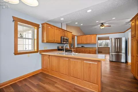 Kitchen - 2445 State Route 61, Willard, OH 44890 photo 4 of 4