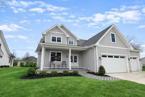 5049 E Blue Teal Dr, Port Clinton, OH 43452
