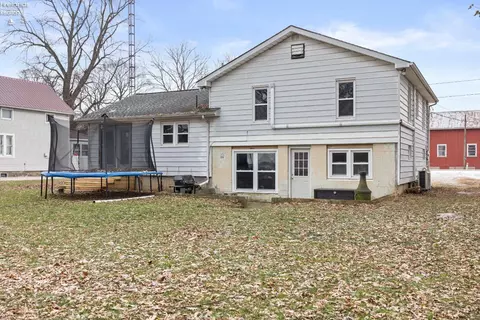 Exterior - 9807 Barrows Rd, Huron, OH 44839 photo 5 of 8