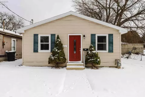 1826 Clay St, Sandusky, OH 44870