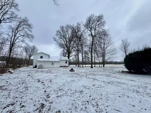 Exterior - 4757 Wenz Rd, Wakeman, OH 44889 photo 4 of 8