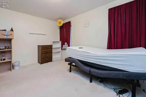 Bedroom - 20 Pinecrest Dr, Tiffin, OH 44883 photo 6 of 8