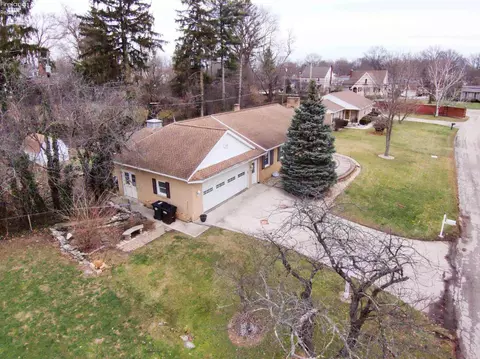 View/Area - 20 Pinecrest Dr, Tiffin, OH 44883 photo 1 of 6