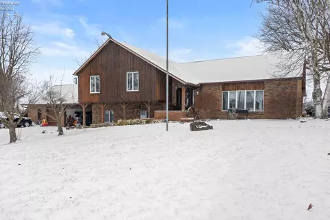 2501 State Route 61, Willard, OH 44890