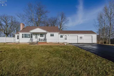 12235 W State Route 105, Oak Harbor, OH 43449