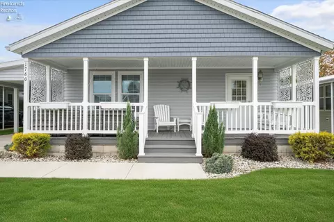 1760 N Merrimac Ave, Marblehead, OH 43440