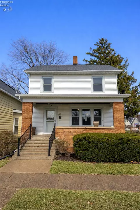 1334 Lindsley St, Sandusky, OH 44870