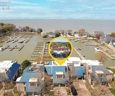 4446 E Marin Hbr, Port Clinton, OH 43452