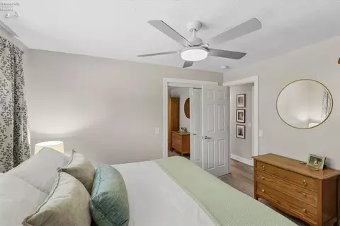 Bedroom - 1114 Mudbrook Rd, Huron, OH 44839 photo 5 of 7