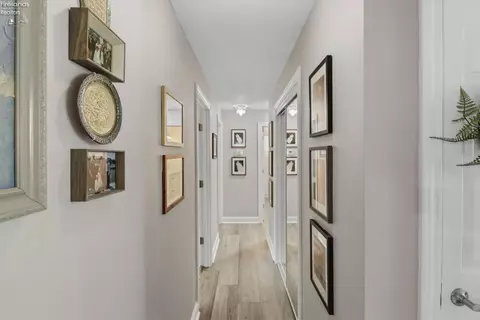 Entry Way - 1114 Mudbrook Rd, Huron, OH 44839 photo 2 of 2