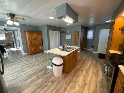 Kitchen - 246 Spring St, Clyde, OH 43410 photo 4 of 4