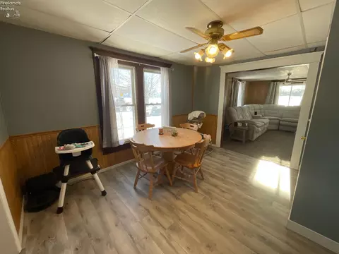 Dining - 246 Spring St, Clyde, OH 43410 photo 3 of 3