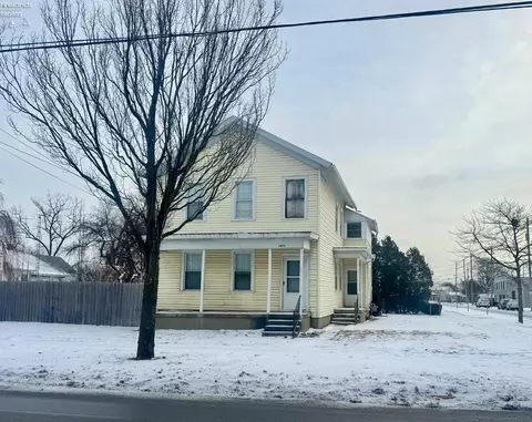 1034 Warren St, Sandusky, OH 44870