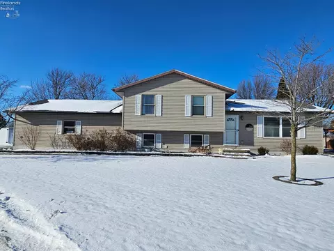 207 Norbert Pl, Sandusky, OH 44870
