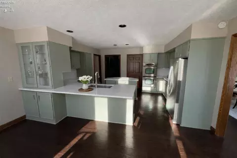 Kitchen - 3802 Deerpath Dr, Sandusky, OH 44870 photo 1 of 3