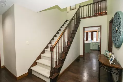 Entry Way - 3802 Deerpath Dr, Sandusky, OH 44870 photo 2 of 5
