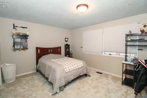 Bedroom - 3802 Deerpath Dr, Sandusky, OH 44870 photo 7 of 8
