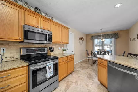 Kitchen - 504 Loon Ln, Huron, OH 44839 photo 2 of 4