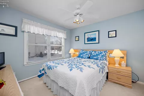 Bedroom - 504 Loon Ln, Huron, OH 44839 photo 8 of 10