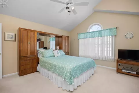 Bedroom - 504 Loon Ln, Huron, OH 44839 photo 1 of 10