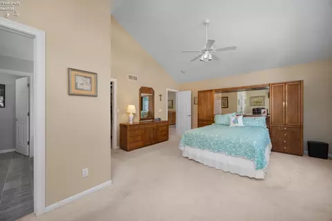 Bedroom - 504 Loon Ln, Huron, OH 44839 photo 2 of 10