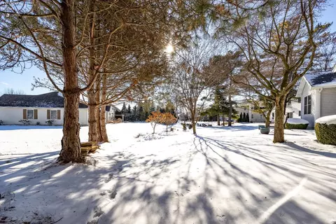 Exterior - 504 Loon Ln, Huron, OH 44839 photo 7 of 8