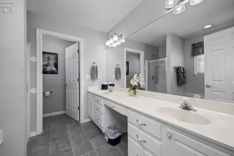 Bath - 504 Loon Ln, Huron, OH 44839 photo 1 of 3