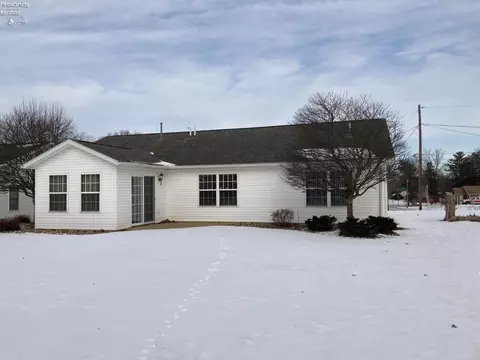 Exterior - 338 E Howard, Willard, OH 44890 photo 4 of 5