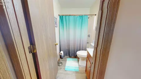 Bath - 338 E Howard, Willard, OH 44890 photo 1 of 3