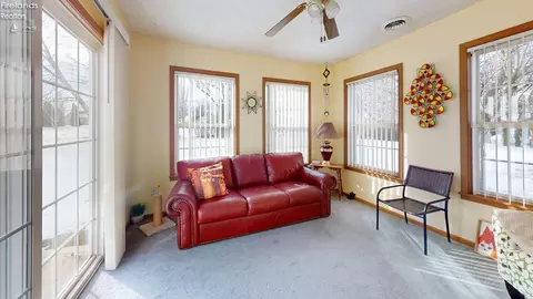 Other - 338 E Howard, Willard, OH 44890 photo 2 of 9