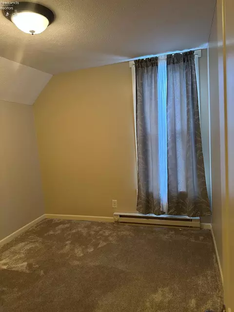 Bedroom - 479 Front St, Upper Sandusky, OH 43351 photo 6 of 6