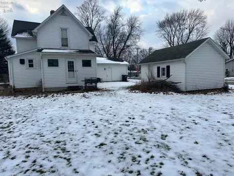 Exterior - 479 Front St, Upper Sandusky, OH 43351 photo 2 of 2