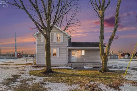 128 East St, Bellevue, OH 44811