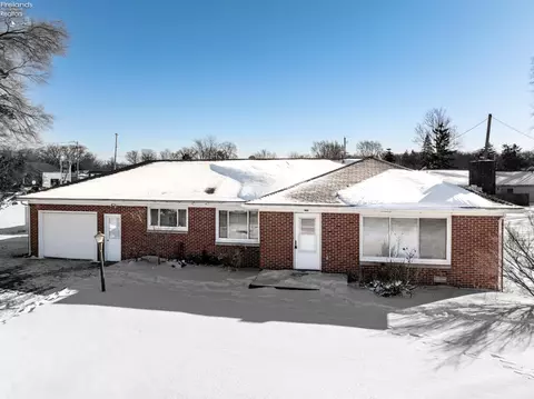 515 3rd Ave, Fremont, OH 43420