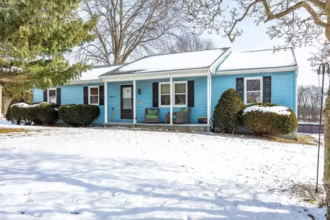 86 Center St, Berlin Heights, OH 44814